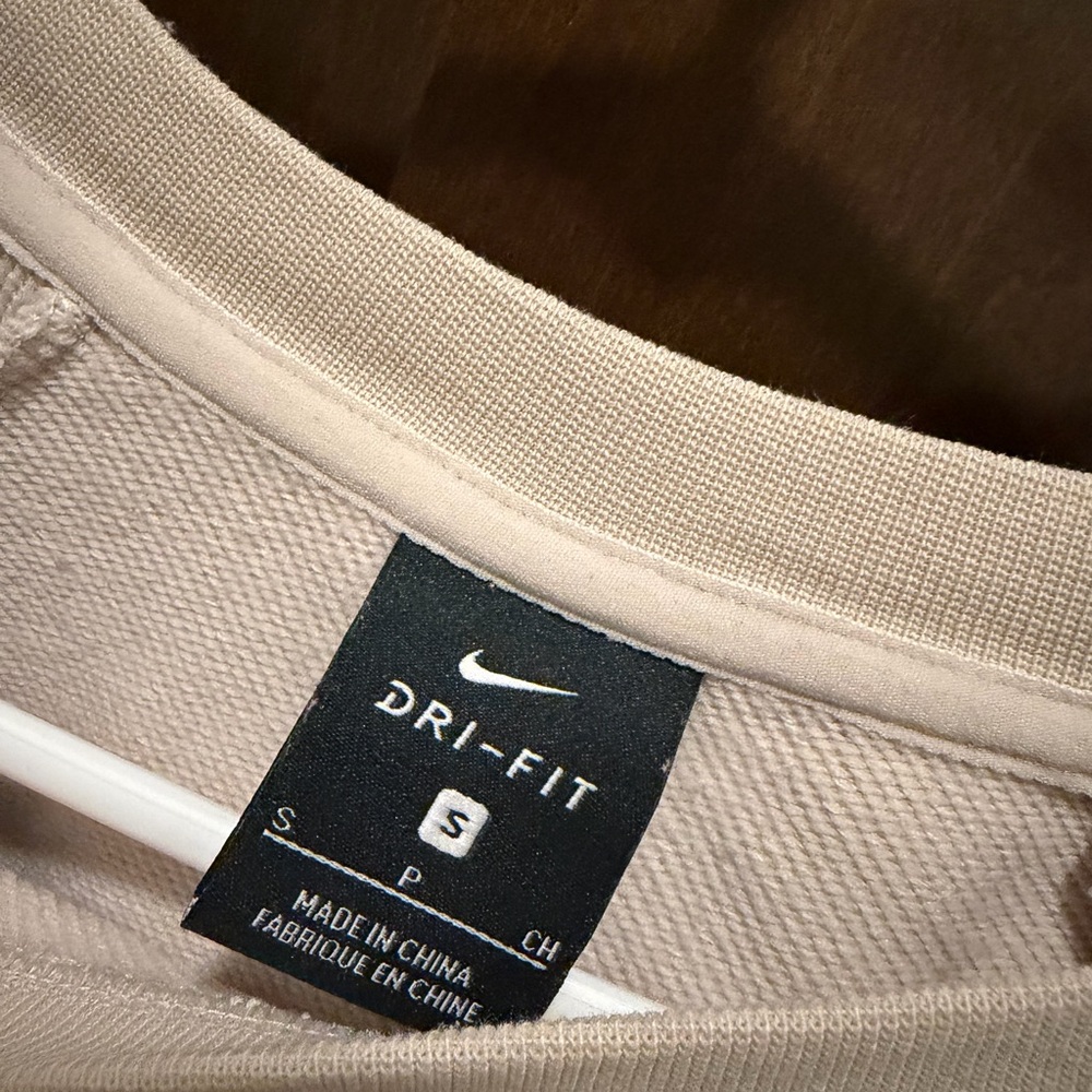 Nike Cream Long Sleeve - Picture 9 of 9